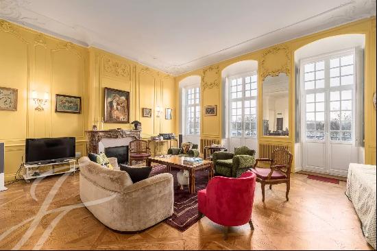 Quai des Chartrons - 18th century apartment - John Taylor