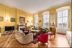 Quai des Chartrons - 18th century apartment - John Taylor