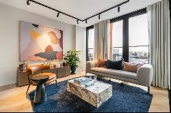 Luxury 17th floor apartment