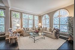 7414 Old Maple Square,Mclean, VA, 22102