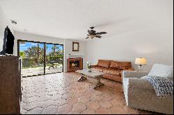 South Palm Desert Condo with Mountain Views