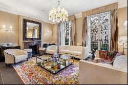 Luxurious Belgravia townhouse on Wilton Crescent