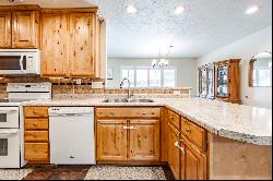 Immaculate, Move-in Ready Cottonwood Heights Home