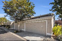 Move-In Ready Foster City Condo!