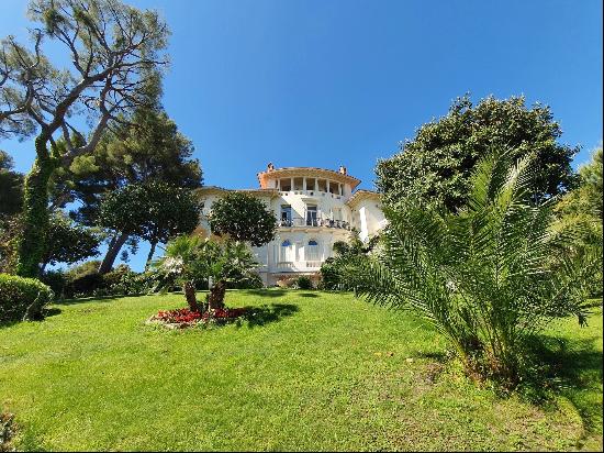 APARTMENT ROQUEBRUNE CAP MARTIN