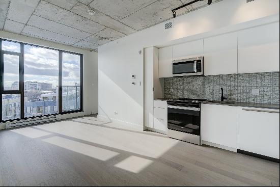 Montreal (Saint-Laurent) Residential Lease