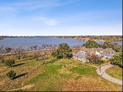 Elevated Lot with Park & Lake Views –Quiet, Scenic, and Close to Downtown Dallas