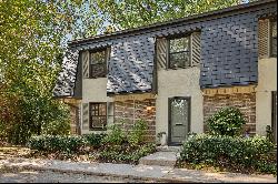 Updated End Unit Townhome in Sought-after Buckhead Neighborhood