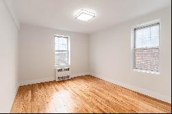 "RENOVATED ONE BEDROOM CONDO IN WELL LOCATED REGO PARK BUILDING"