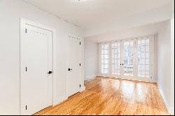 "RENOVATED ONE BEDROOM CONDO IN WELL LOCATED REGO PARK BUILDING"