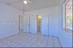 5700 NW 111th Ter, Hialeah FL 33012