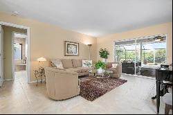 545 Warwick Ln, Venice, FL 34293