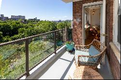 750 Kappock St 807 In Spuyten Duyvil, New York