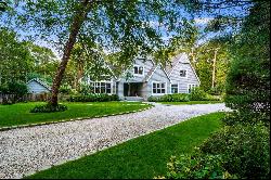 8 Arbor Path In Amagansett, New York