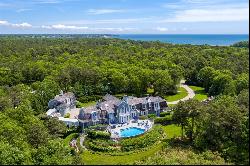 122 Pinquickset Cove Circle, Barnstable, MA 02635