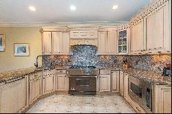 66 Wedgewood Drive, Montville, NJ 07045