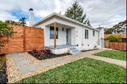 Remodeled Beauty on Peaceful Cul-de Sac