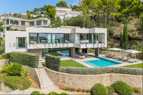 Modern villa in Port Andratx with harbor views in the southwest of Mallorca