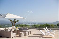 Luberon - Magnificent modern property with exceptional views