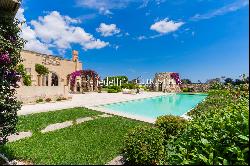 LUXURIOUS MASSERIA WITH EXCEPTIONAL CHARM IN SALENTO