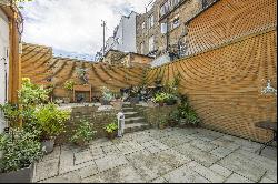 Audley Close, London, SW11 5RG