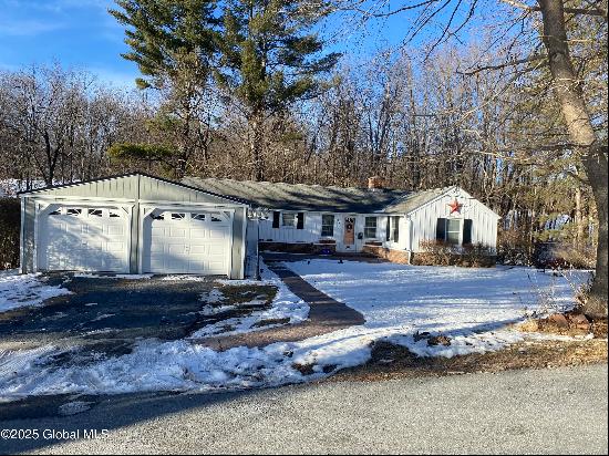 22 Richmond Avenue, Hoosick Falls NY 12090