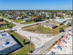 2921 SE 15th Place, Cape Coral FL 33904