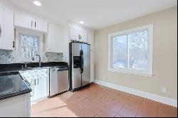 132 Franklin St #2, Wrentham MA 02093