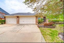 2506 Monarch Terrace Drive, Katy TX 77494