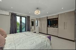 Southfields, East Molesey, Surrey, KT8 0BP