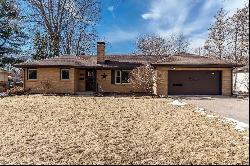 1416 Scottswood Road, Rockford IL 61107