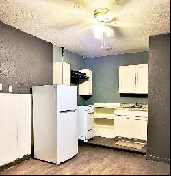 1716 E Dartmouth Street Unit C, Lubbock TX 79403