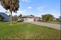 3854 Sabal Springs Blvd, North Fort Myers FL 33917