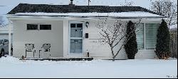 677 Montrose Avenue, Tonawanda-Town NY 14223