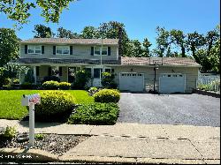 36 Winchester Drive, Toms River NJ 08753