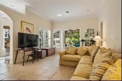 1137 Governors Way, Vero Beach FL 32963