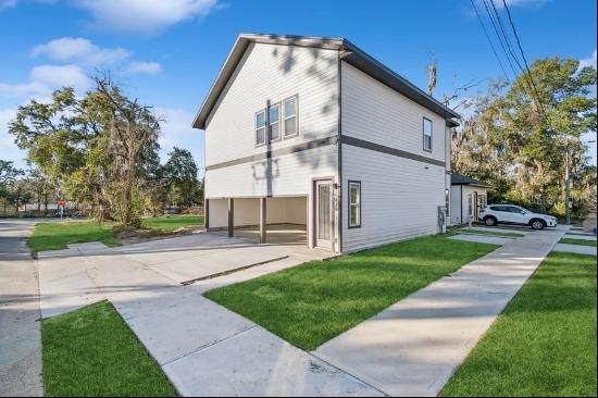 820 SW 5th Street, Gainesville FL 32601