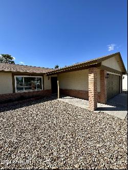 2939 E Wagoner Road, Phoenix AZ 85032