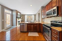 6 Jefferson Lane Unit 6, Southbury CT 06488