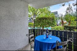 18645 Hatteras Street #305, Tarzana CA 91356