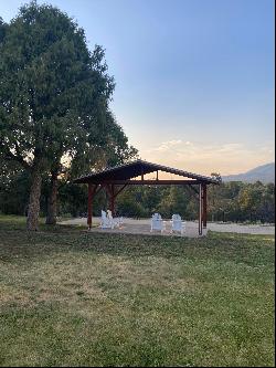 11 Camino de Adelaida Los Pinos Park, Arroyo Seco NM 87514