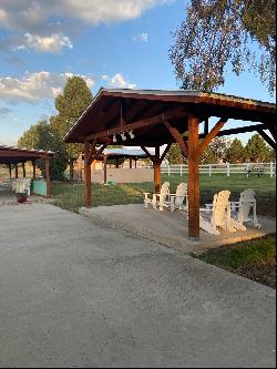 11 Camino de Adelaida Los Pinos Park, Arroyo Seco NM 87514