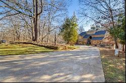 3680 Lamplighter Cove Road, Gainesville GA 30504