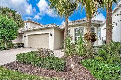 4685 Greenway Dr, Hollywood FL 33021