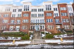 1418 N Rhodes Street Unit B405, Arlington VA 22209