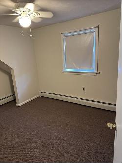 22 Roundy St #2, Beverly MA 01915