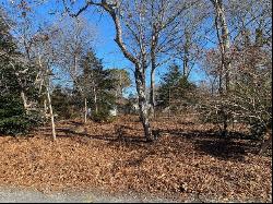 26 Bob-O-Link Lane, West Yarmouth MA 02673