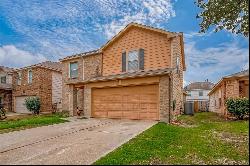 1738 Wooded Acres Drive, Humble TX 77396