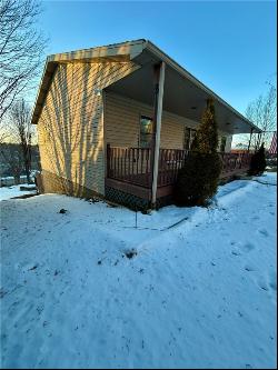 2004 S Pittsburgh St, South Connellsville PA 15425