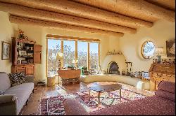 46 Irish Road, Ranchos De Taos NM 87557